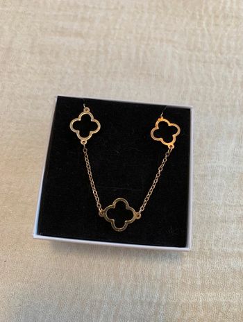 Collier pendentif trèfle en plaqué or - inoxydable chaîne réglables