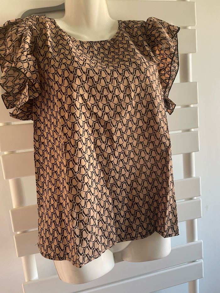 TEE shirt dos ouvert