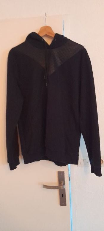 Pull à capuche