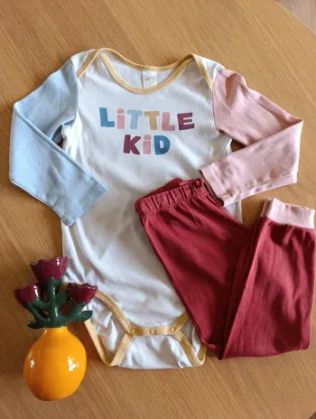 Pyjama h&m 3/4 ans 2 pièces
