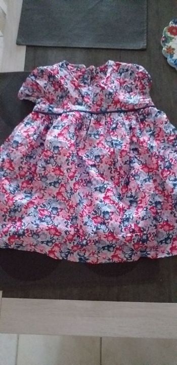 Robe sans manche fleurie