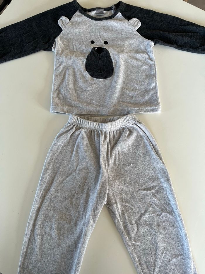 Pyjama 2 pièces ours gris clair 4 ans