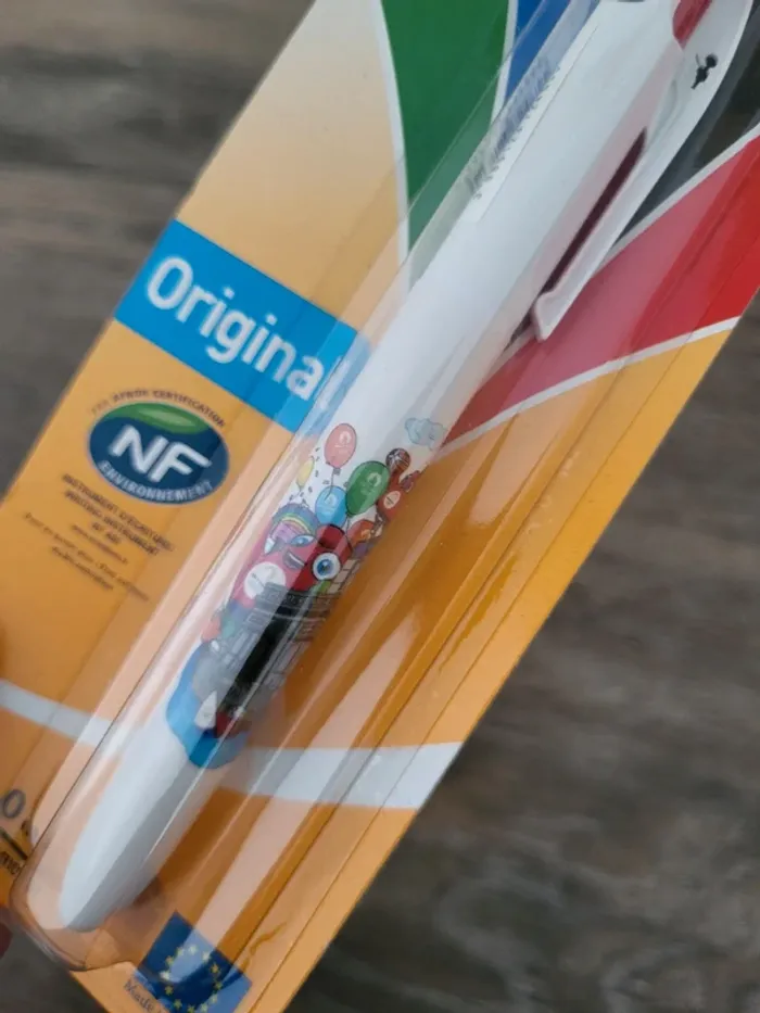 BIC 4 couleurs- collection Paris 2024 - photo numéro 2