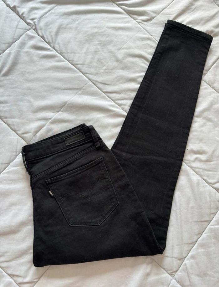 Jean levi’s noir demi curve slim femme mi taille / taille basse taille S/36 L32 - photo numéro 2
