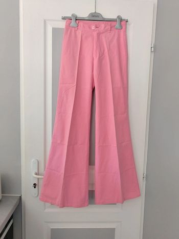 Pantalon rose jambes larges