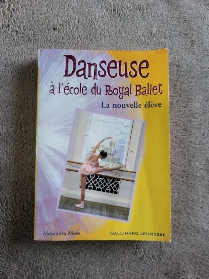 Livre Danseuse à l'école du Royal Ballet