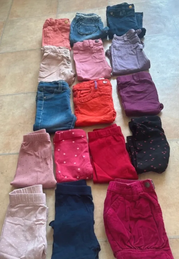Lots pantalon 6 mois
