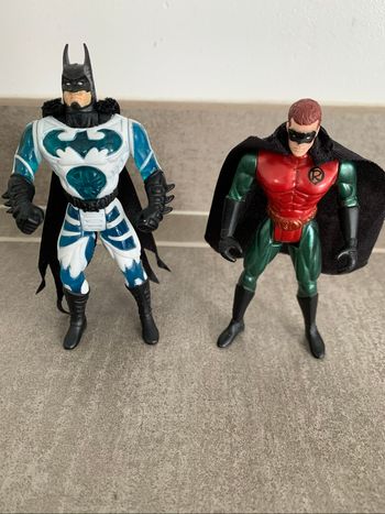 Lot de 2 figurines articulées « Batman et Robin »