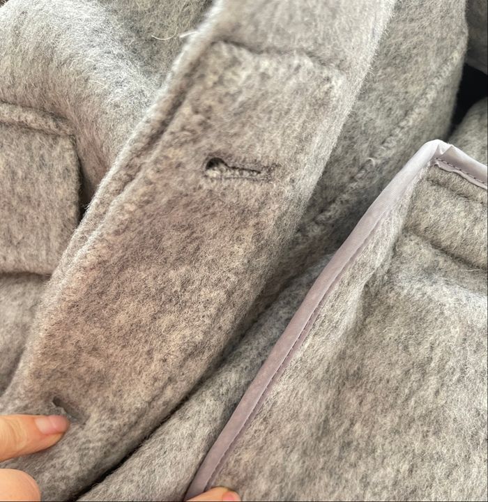 Manteau en 100% laine , gris col V , manches longues - photo numéro 9