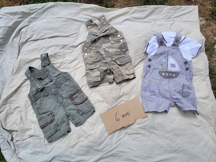 Lot salopettes courtes