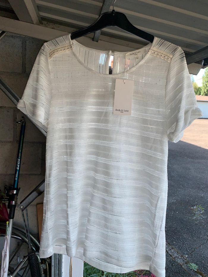 T-shirt effet transparent