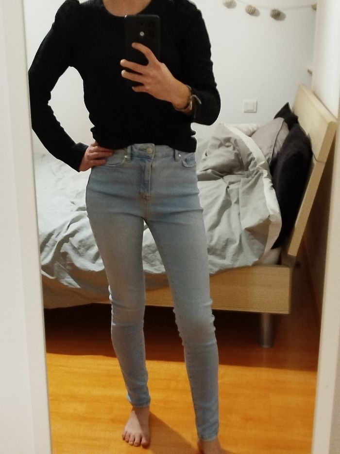 Jean skinny bleu clair taille 36 bizzbee