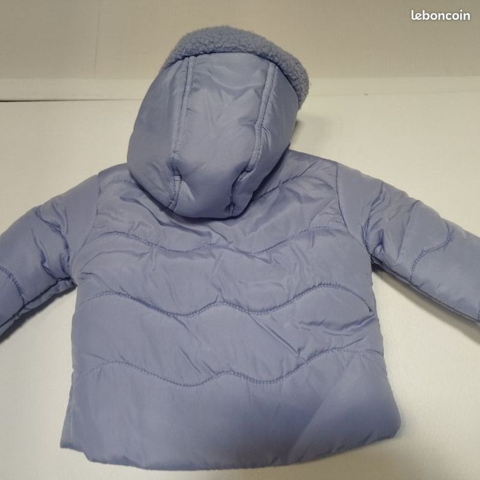 Manteau Neuf bébé 9mois - photo numéro 2