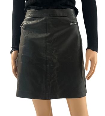 🌱Jupe en simili cuir ( viscose enduite ) neuve 🌱