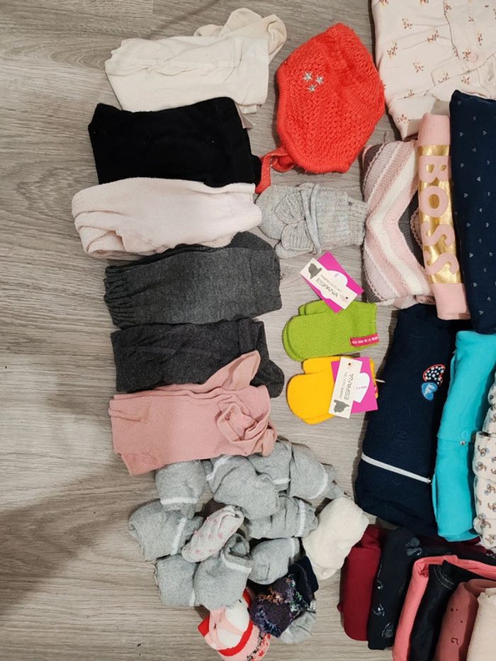 Lot vêtements fille 12 mois hiver - photo numéro 2