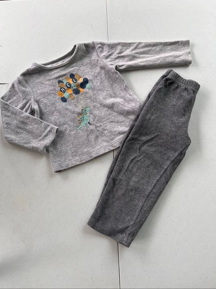 Pyjama velours 2 pièces vertbaudet taille 3 ans