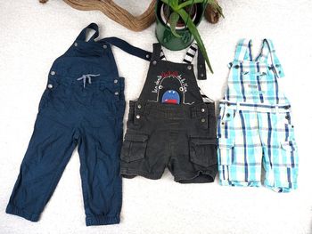 Lot de 2 salopettes 2 ans / 24 mois