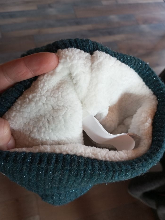 Bonnet - photo numéro 3