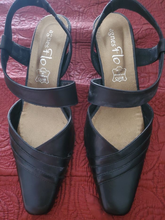 Chaussures neuves - photo numéro 3