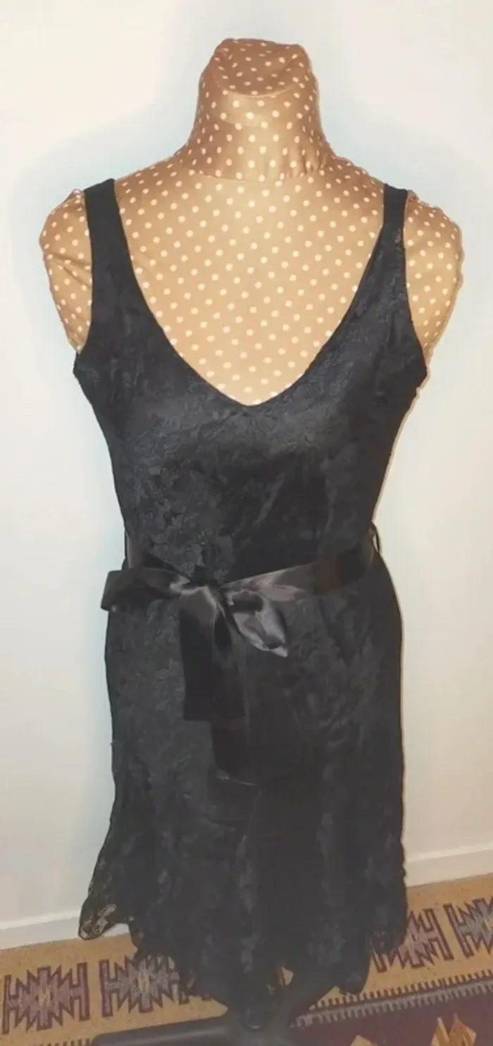 Robe dentelle noire femme, taille S - photo numéro 8