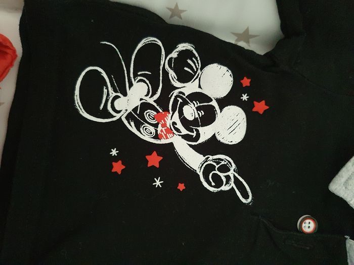 Ensemble Mickey 3 mois - photo numéro 2