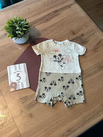 Combinaison beige Mickey Disney 62cm /3m