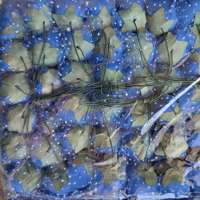 Lot de 144 rose bleues pour activité créative - photo numéro 3