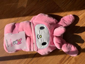 Hello kitty plaid. Couverture. Neuve. Sanrio My Melody.