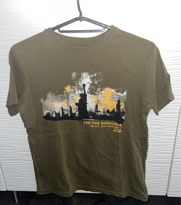 T-shirt vert kaki
