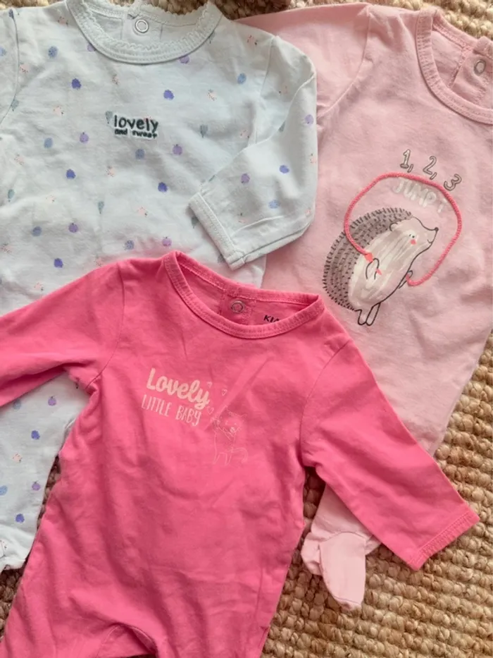 Lot pyjamas coton Kiabi 1mois / 54cm - photo numéro 2