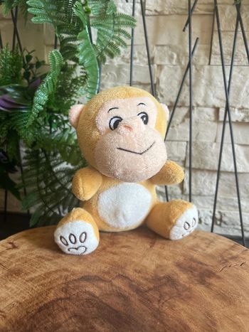 Petite peluche singe - 18 cm