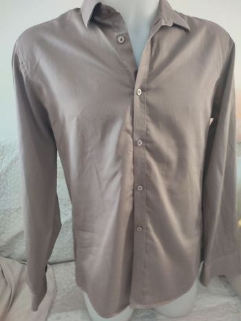 #kytie40homme. Chemise manche longue taille 40(41/42)