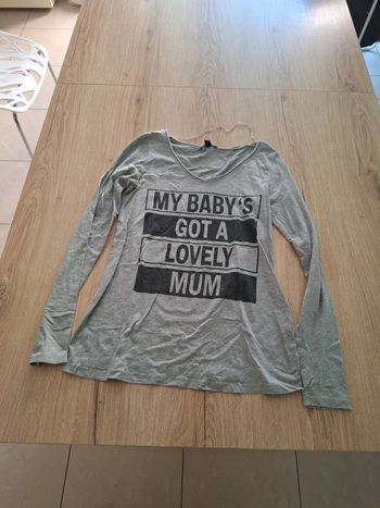 Tee shirt femme manche longue taille s en bon état