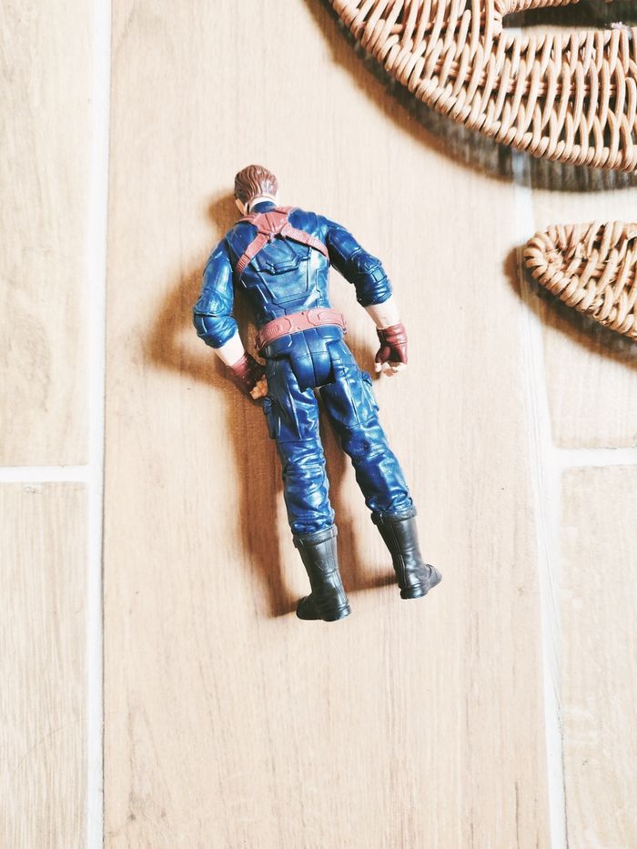 💫Figurine Captain Infinity war America Avengers Marvel marque Hasbro - photo numéro 2