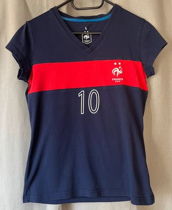 T-shirt polo femme Mbappé taille L acheté à intersport excellent état