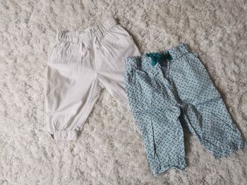 Lot de deux petits pantalons légers