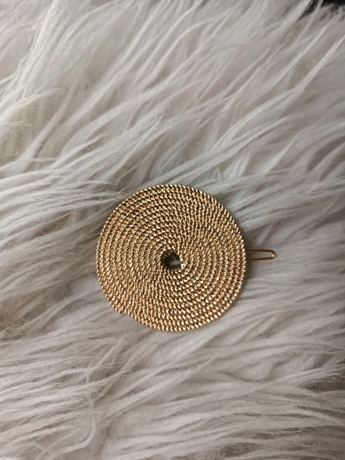 Broche dorée en acier inoxydable Easyclothes Neuf