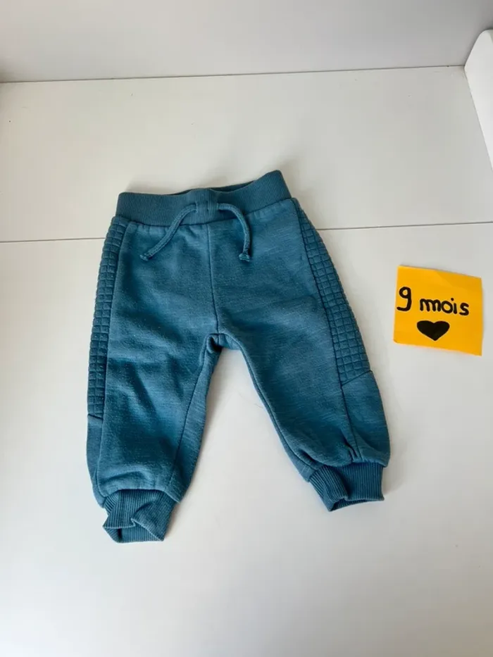 Ensemble 9 mois Primark - photo numéro 3