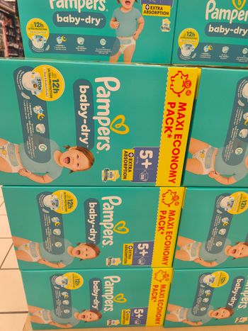 Couche Pampers taille 5+