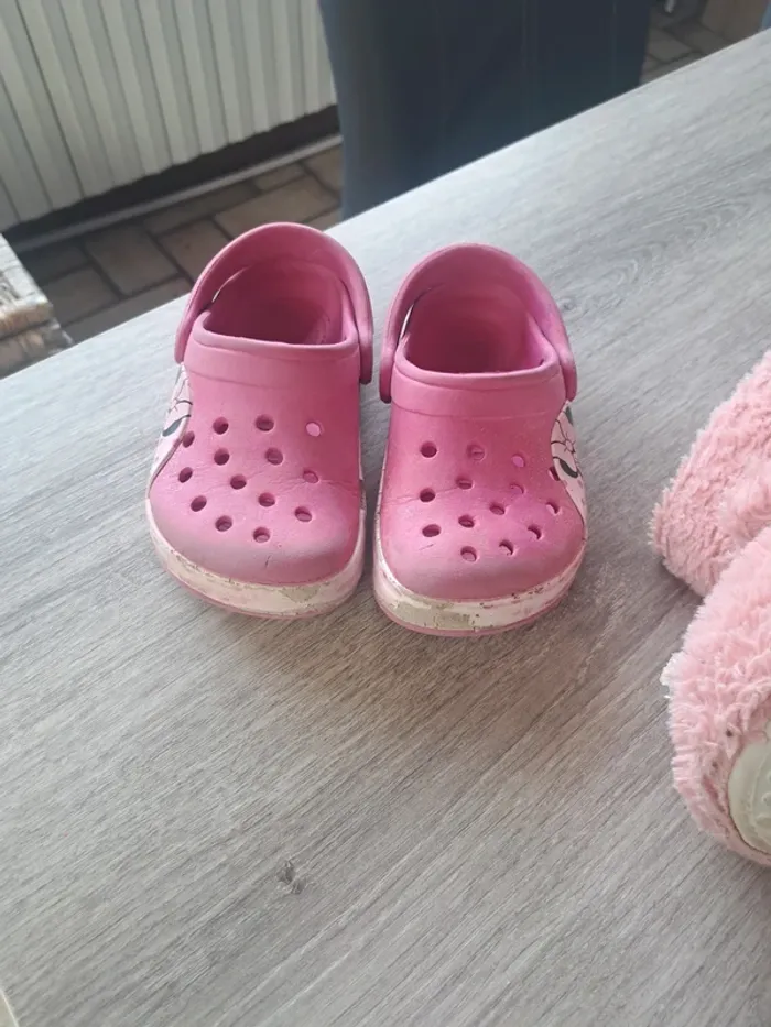 Lot de 2 chaussures fille taille 24/25 - photo numéro 5