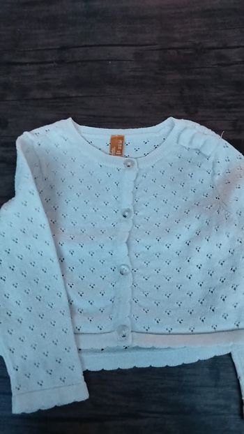 Gillet pailletés 🩷 12 mois