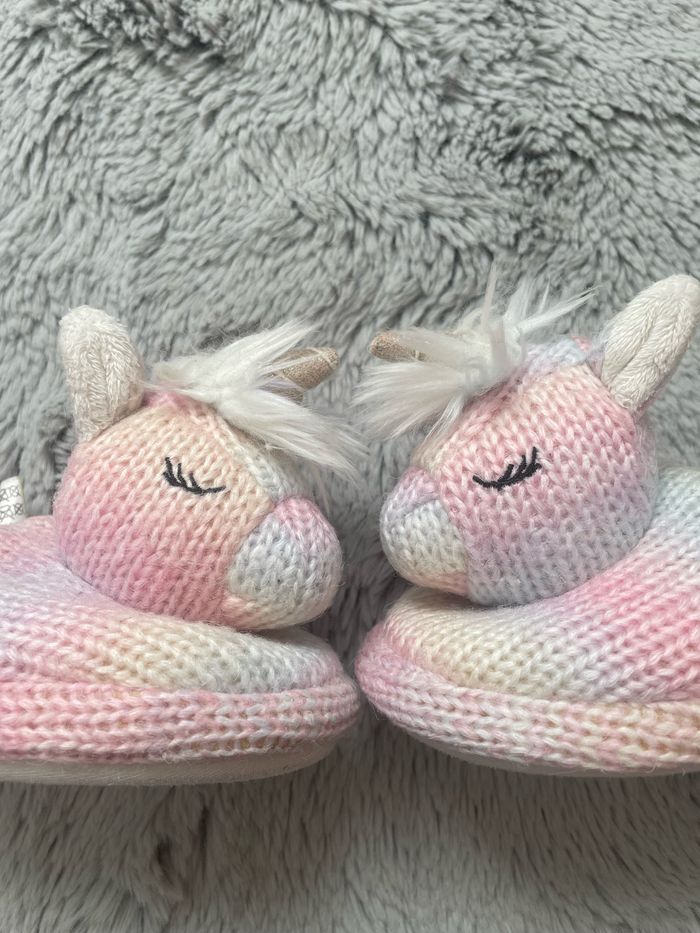 Chaussons licornes 27 (M&s)