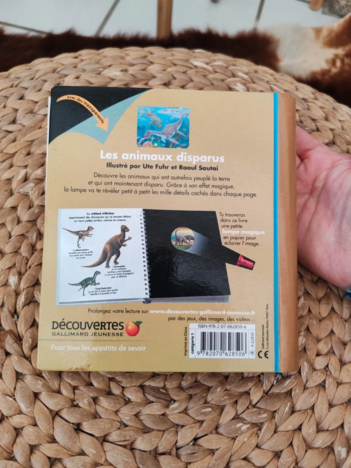 Livre les animaux disparus lampe magique - photo numéro 6