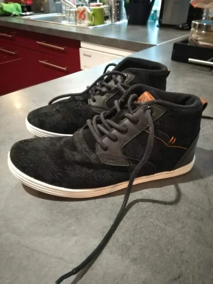 Chaussures en daim à lacets - photo numéro 4