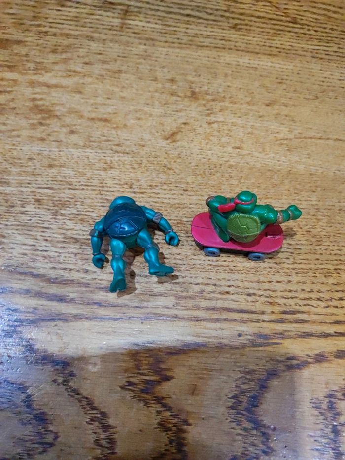 Lot de deux tortues ninja - photo numéro 2