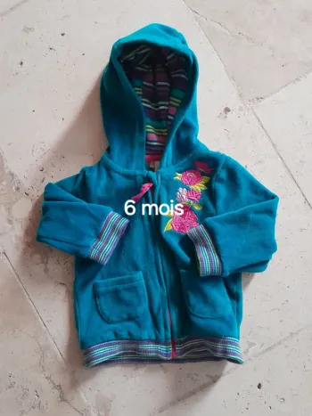 Gilet a capuche fille 6m