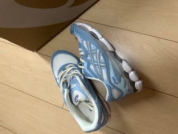 ASICS GEL-NYC bleu taille 38