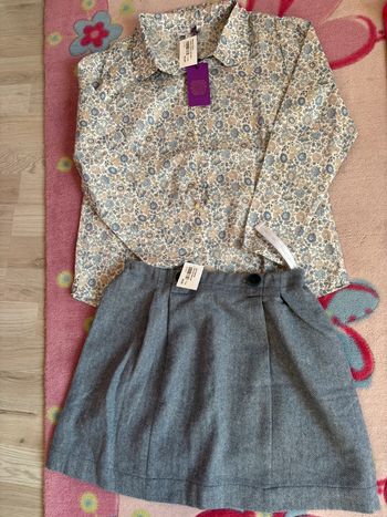 Ensemble Marie Puce neuf 12 ans