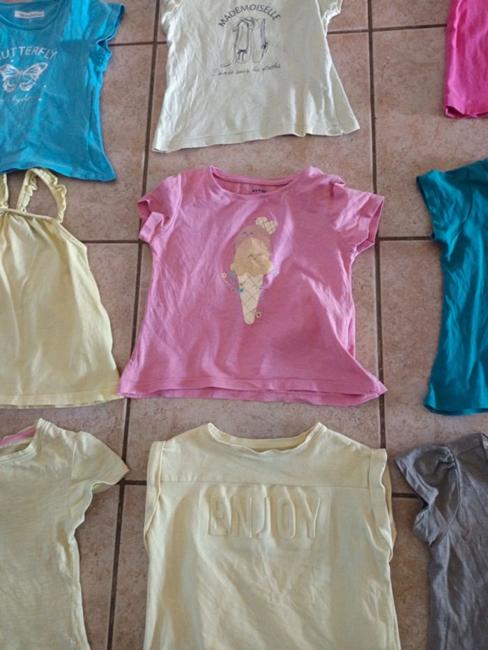 Lot 13 teeshirt 3 ans - photo numéro 9