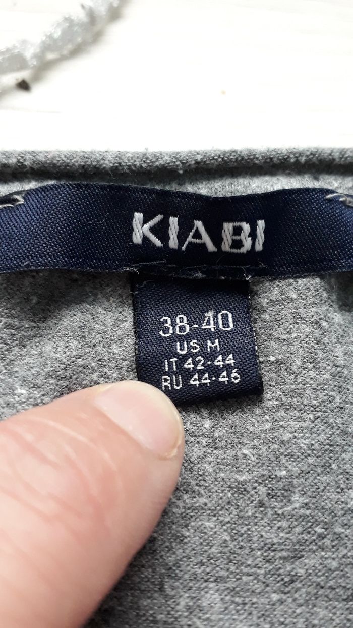 Tee shirt gris de grossesse - photo numéro 2